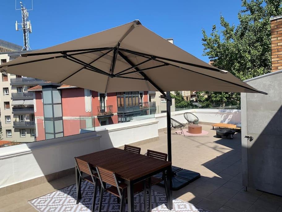 게초 Atico Con Preciosa Terraza En Algorta 아파트 외부 사진